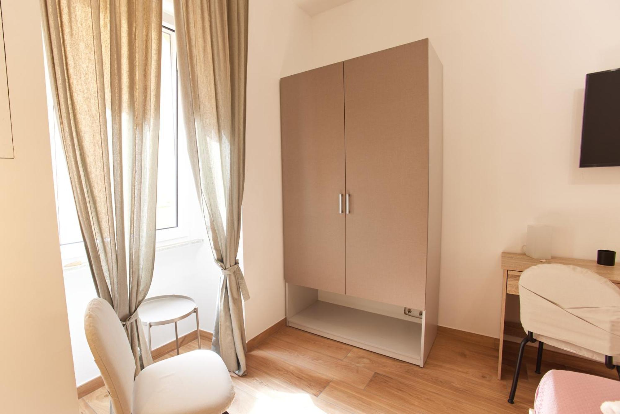 Napodano -